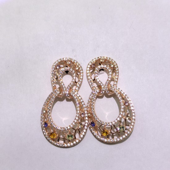 Gold Cutout Stud Earrings